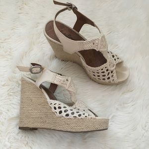 Lucky Brand Crotchet Wedges